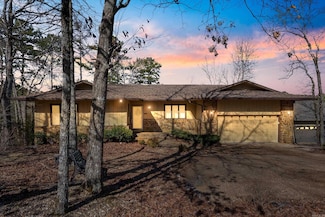 11 Acala Place, Hot Springs Village, AR 71909