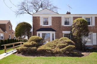 6628 N Central Park Ave, Lincolnwood, IL 60712