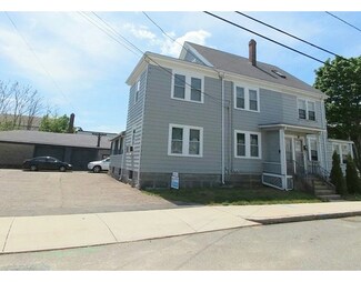 83 Dysart St, Quincy, MA 02169