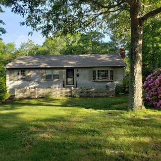 177 Old Stage Rd, Centerville, MA 02632