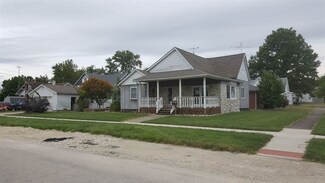 289 C St NE, Linton, IN 47441