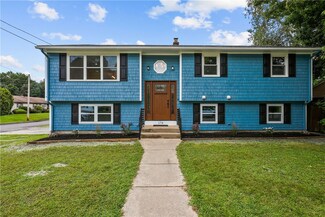 178 Kimberly Ln, West Warwick, RI 02893