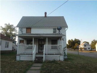 411 E 3rd Ave, Caney, KS 67333