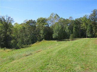 S Beechwood Rd, Leavenworth, IN 47137