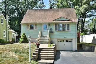 4 Terrace Ave, Suffern, NY 10901