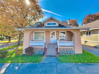 1325 Butternut St, Utica, NY 13502