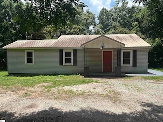 114 Old Bent Bridge Rd, Greenville, SC 29611