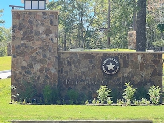 15690 Ridge Rock Rd, Willis, TX 77378