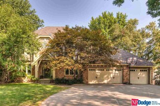 16510 Spring Cir, Omaha, NE 68130