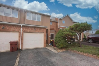 1696 Jackson St, Whitehall, PA 18052