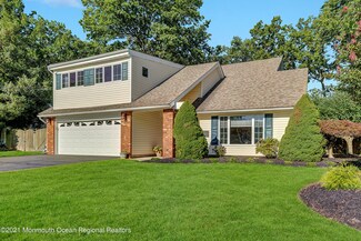 25 High Ridge Rd, Howell, NJ 07731