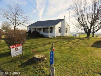 9261 Sporting Hill Rd, Orrstown, PA 17244