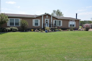 10260 Locust Rd, Henryetta, OK 74437