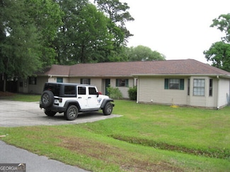 511 S Arizona St, Kingsland, GA 31548