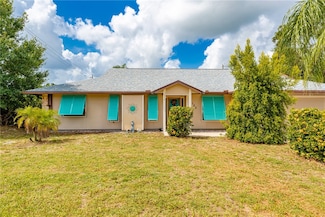 125 Capri Ave, Sebastian, FL 32958