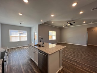102 Levi Dr, Cleburne, TX 76031