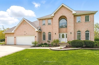 404 Verbena Ct, Naperville, IL 60565