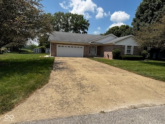 321 S Locust St, Morristown, IN 46161