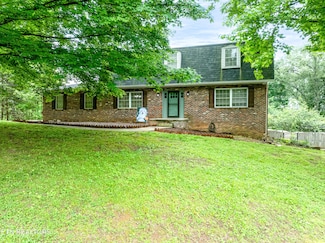 1705 Blackwood Dr, Knoxville, TN 37923
