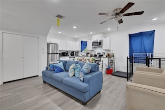 9405 Madera Rd Unit B, Houston, TX 77078