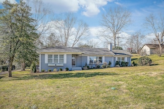 609 Ridgecrest Dr, McMinnville, TN 37110