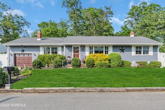 711 Hardean Rd, Brick, NJ 08724