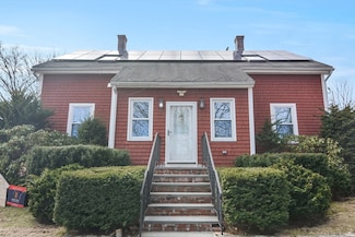 19-21 Cemetery St, Hopedale, MA 01747