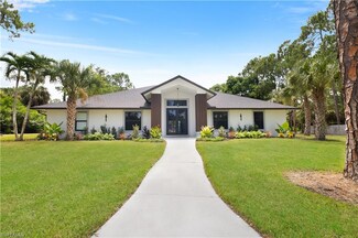 3610 1st Ave NW, Naples, FL 34120