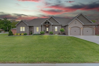 4310 S Lafontaine Ave, Springfield, MO 65810