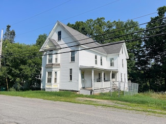 38 River St, Dover Foxcroft, ME 04426