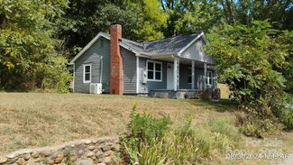 85 River Ln, Canton, NC 28716
