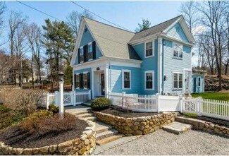 380 Beechwood St, Cohasset, MA 02025