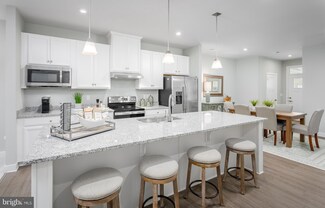 7504 Matapeake Ln Unit CAROLINE VILLA-EOG, Glen Burnie, MD 21060