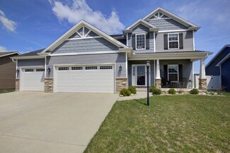408 London Way, Savoy, IL 61874