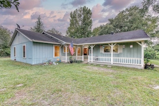 633 W Pineview, Buna, TX 77612