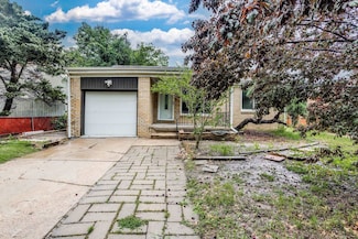 1134 S Fabrique Dr, Wichita, KS 67218