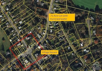 25 Chatham St, Kinderhook, NY 12106