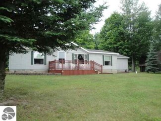 7157 Wc Cross Dr NE, Kalkaska, MI 49646