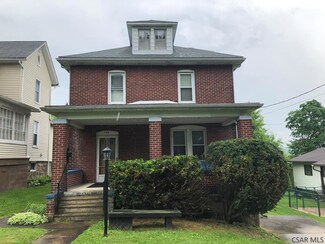 708 12th St, Windber, PA 15963