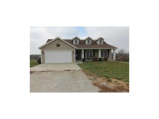 5 Robindale Rd, Adrian, MO 64720