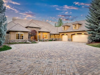 1092 W Shearwater Ln, Eagle, ID 83616