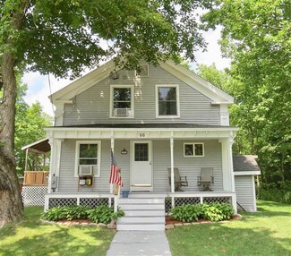 66 Railroad St, West Pawlet, VT 05775