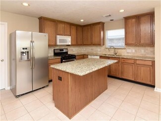 2330 Morgan Ridge Ln, Spring, TX 77386
