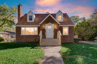 8309 Northcote Ave, Munster, IN 46321