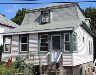 20 Riverside Ct, Saugus, MA 01906