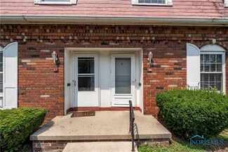 3217 Glanzman Rd, Toledo, OH 43614