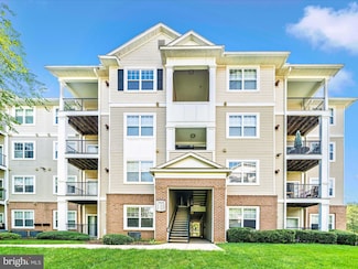 19606 Galway Bay Cir, Germantown, MD 20874