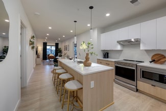 635 7th Ave S Unit 315, Nashville, TN 37203