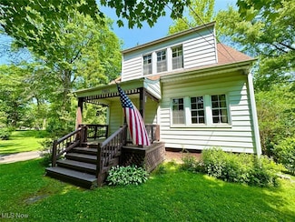 7905 Pomona Ave, Northfield, OH 44067