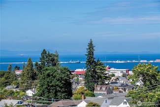 518 S Liberty St, Port Angeles, WA 98362